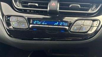 Toyota C-HR 1.8 VVT-h Design CVT (122 ps) - LANE DEPARTURE ALERT - BLUETOOTH