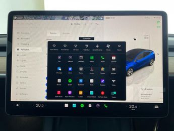 Tesla Model Y (Dual Motor) Long Range 4WDE (384 bhp) - REVERSE CAM - NAV - LEA