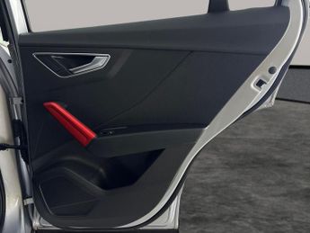 Audi Q2 1.6 TDI 30 Sport S Tronic (116 ps) - DAB - BLUETOOTH - CRUISE