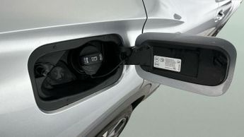 Cupra Formentor 1.4 eHybrid 12.8kWh V2 Plug-in DSG (204 ps) - LED - REVERSE CAM 