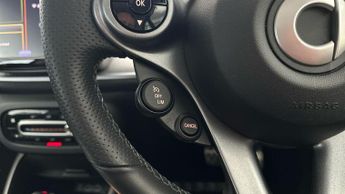 Smart Fortwo 17.6kWh Pulse Premium Coupe (22kW Charger) (82 ps) - BLUETOOTH -