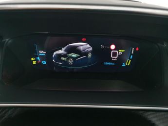 Peugeot E-2008 50kWh GT (136 ps) - HEATED SEATS - BLIND SPOT ASSIST - BLUETOOTH
