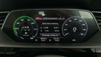 Audi e-tron 50 Technik quattro 71.2kWh (313 ps) - ADJUSTABLE SUSPENSION - BL