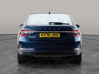 Skoda Superb 1.4 TSI iV 13kWh SE L Plug-in DSG (218 ps) - DAB - PRIVACY GLASS