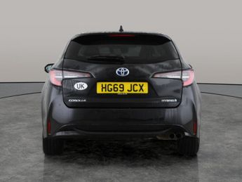 Toyota Corolla 2.0 VVT-h Design Touring Sports CVT (184 ps) - REVERSE CAM - NAV