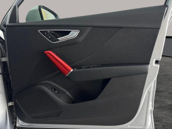 Audi Q2 1.6 TDI 30 Sport S Tronic (116 ps) - DAB - BLUETOOTH - CRUISE