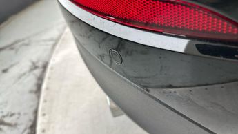 Volvo XC60 2.0 B5 MHEV Momentum (250 ps) - B PILLAR VENTILATION - BLUETOOTH