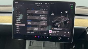 Tesla Model Y SUV RWD (346 ps) - HEATED STEERING - BLIND SPOT ASSIST - BLUETOO