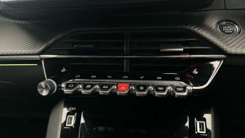 Peugeot E-2008 50kWh GT (136 ps) - BLIND SPOT ASSIST - LANE DEPARTURE  - BLUETO