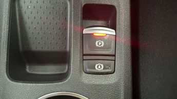 Renault Captur 1.6 E-TECH 9.8kWh E-Tech engineered Plug-in (160 ps) - BLUETOOTH