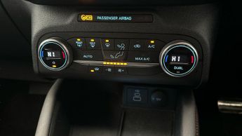 Ford Kuga 2.5h Duratec ST-Line Edition CVT (190 ps) - REVERSE CAM - NAV - 