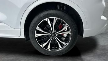 Ford Kuga 2.5h Duratec ST-Line X Edition CVT (190 ps) - NAV - HEATED STEER