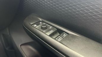 Cupra Born 58kWh V3 (204 ps) - DAB - PRIVACY GLASS - USB AUDIO