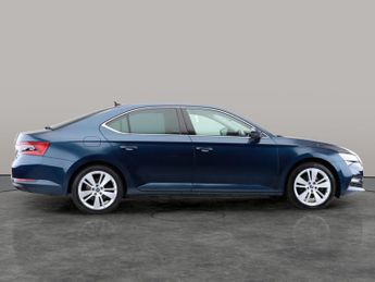 Skoda Superb 1.4 TSI iV 13kWh SE L Plug-in DSG (218 ps) - DAB - PRIVACY GLASS