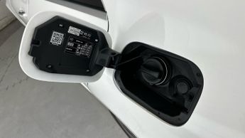 Mercedes-Benz CLA 1.3 CLA180 AMG Line (Premium Plus 2) Coupe 7G-DCT (136 ps) - DRI