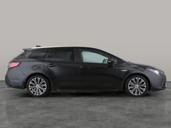 Toyota Corolla 2.0 VVT-h Design Touring Sports CVT (184 ps) - REVERSE CAM - NAV