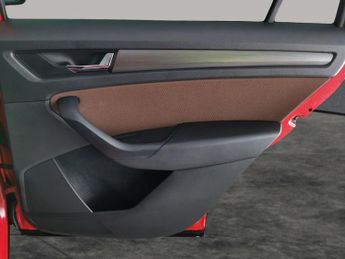 Skoda Kodiaq 1.5 TSI ACT SE DSG (5 Seat) (150 ps) - REVERSE CAM - NAV - WIFI