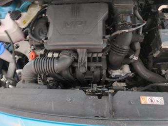 Hyundai i10 1.2 SE Connect (84 ps) - CRUISE - AIR CON - DAB