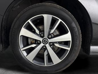 Nissan Leaf 40kWh Acenta (150 ps) - INTELLIGENT LANE INTERVENTION - LANE DEP