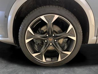Cupra Formentor 1.5 TSI V2 DSG (150 ps) - LED - REVERSE CAM - NAV