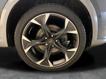 Cupra Formentor 1.5 TSI V2 DSG (150 ps) - LED - REVERSE CAM - NAV