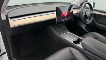 Tesla Model Y SUV RWD (346 ps) - HEATED STEERING - BLIND SPOT ASSIST - BLUETOO