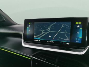 Peugeot E-2008 50kWh GT (136 ps) - HEATED SEATS - BLIND SPOT ASSIST - BLUETOOTH