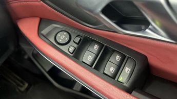 BMW 3 Series 2.0 330e 12kWh M Sport Plug-in (292 ps) - ADAPTIVE LIGHTS