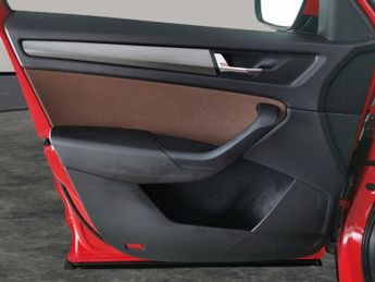 Skoda Kodiaq 1.5 TSI ACT SE DSG (5 Seat) (150 ps) - REVERSE CAM - NAV - WIFI