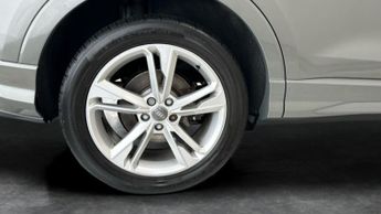 Audi Q3 2.0 TFSI 40 S line S Tronic quattro (190 ps) - DRIVING MODES