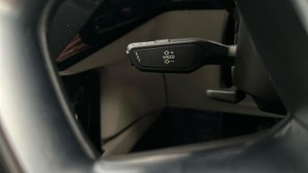 Audi e-tron 50 Technik quattro 71.2kWh (313 ps) - ADJUSTABLE SUSPENSION - BL