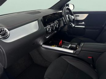 Mercedes-Benz EQA EQA 250+ 70.5kWh AMG Line (190 ps) - HEATED SEATS - NAV - MIRROR