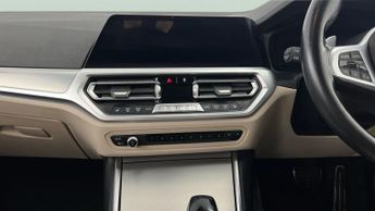 BMW 3 Series 2.0 330e 12kWh M Sport Plug-in (292 ps) - PERFORMANCE CONTROL