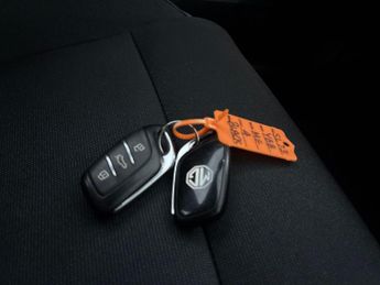 MG Mg4 51kWh SE (170 ps) - LANE DEPARTURE  - BLUETOOTH - DRIVING MODES