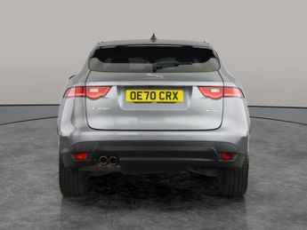 Jaguar F-PACE 2.0 D180 Portfolio AWD (180 ps) - BLUETOOTH - PADDLE SHIFT