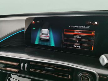 Mercedes-Benz EQC EQC 400 80kWh Sport 4MATIC (408 ps) - LED - REVERSE CAM - NAV