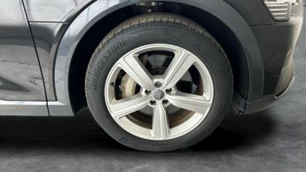 Audi e-tron 55 quattro 95kWh (408 ps) - WIRELESS CHARGER - AIR SUSPENSION