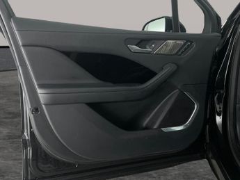 Jaguar I-PACE 400 90kWh SE 4WD (400 ps) - REVERSE CAM - MERIDIAN AUDIO - NAV