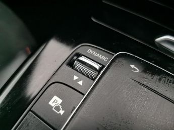 Mercedes-Benz CLA 1.3 CLA200 AMG Line (Executive) Coupe 7G-DCT (163 ps) - CARPLAY 