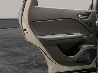 Renault Captur 1.6 E-TECH 9.8kWh techno Plug-in (160 ps) - BLUETOOTH - CRUISE