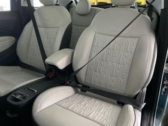 Fiat 500e 42kWh La Prima (118 ps) - REVERSE CAM - NAV - HEATED LEATHER