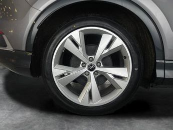 Audi Q4 E-tron 40 S line Sportback 82kWh (204 ps) - LED - HEATED SEATS - SPORTS