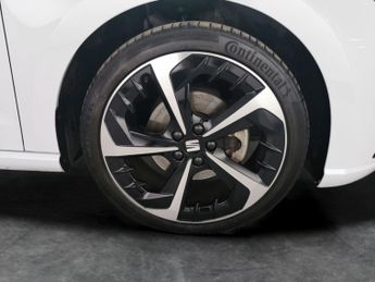 Seat Ibiza 1.0 TSI FR Sport DSG (110 ps) - CRUISE - PADDLE SHIFT - CLIMATE 