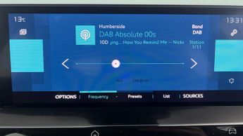 Citroen e-C4 50kWh Shine (136 ps) - BLUETOOTH - AIR CON - PRIVACY GLASS