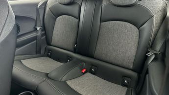 Mini Electric Hatch Cooper SE 32.6kWh Level 2 (184 ps) - STORAGE COMPARTMENT PACK