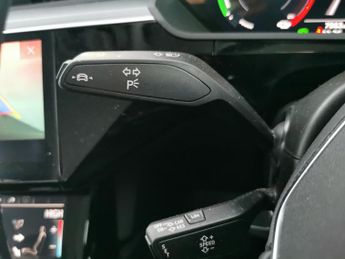 Audi e-tron 50 Technik quattro 71.2kWh (11kW Charger) (313 ps) - KEYLESS ENT