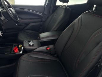 Ford Mustang Mach-e Extended Range 91kWh Automatic AWD (351 ps) - KEYLESS ENTRY - 36