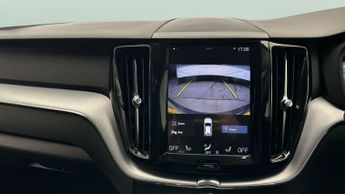 Volvo XC60 2.0 T4 Edition (190 ps) - LANE DEPARTURE  - BLUETOOTH - PRIVACY 