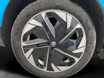 MG Mg4 64kWh SE Long Range (203 ps) - SPEED LIMIT RECOG - 17IN ALLOYS