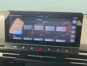 MG Mg4 64kWh SE Long Range (203 ps) - SPEED LIMIT RECOG - 17IN ALLOYS